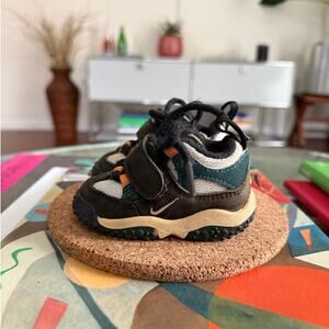 Nike 1996 Baby Trainer Vintage Sneakers